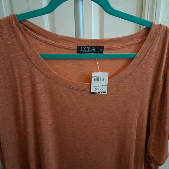 Tunic Top - ECLA Brand Scoop Neck - Picture 2 of 8